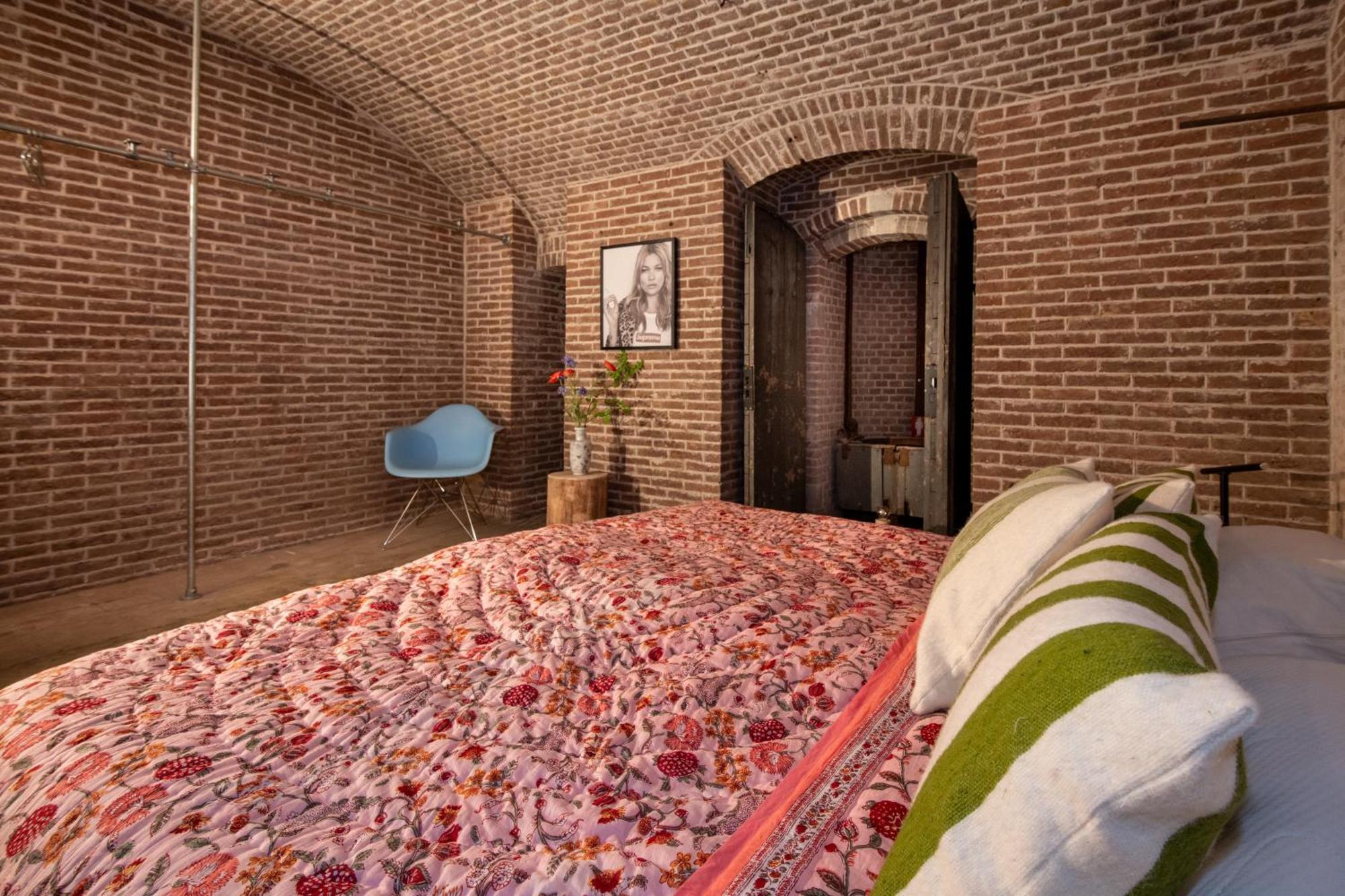 Fort Vuren 外观 照片